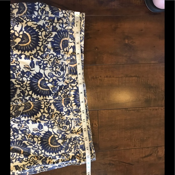 Tory Burch Paisley Blue White and Peach Capris Pants - Picture 9 of 14